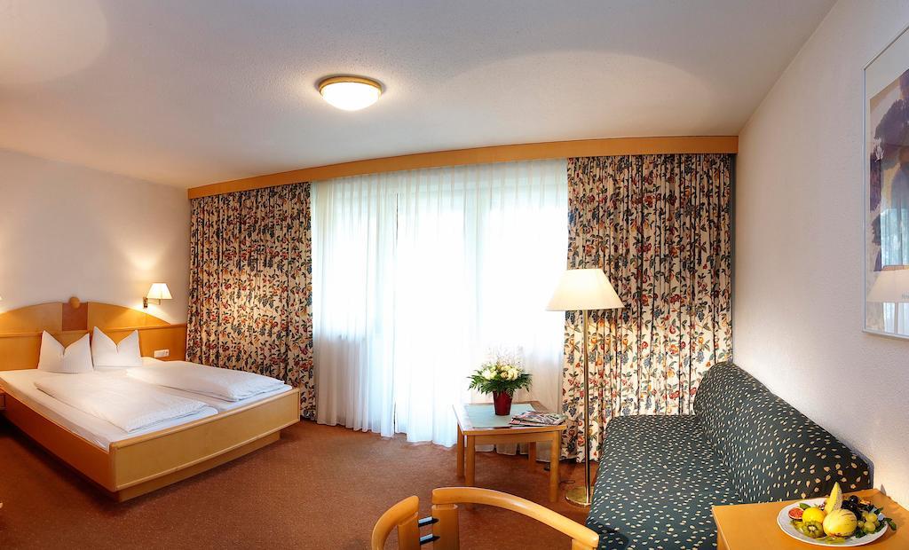 Hotel Auderer Имст Экстерьер фото