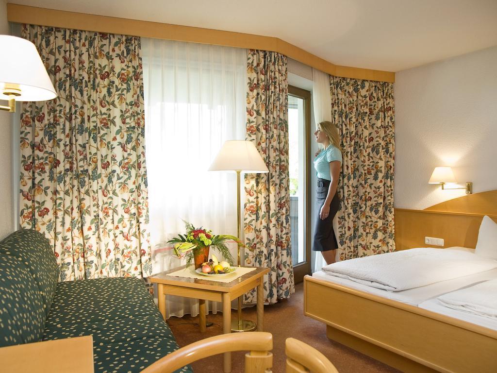 Hotel Auderer Имст Экстерьер фото